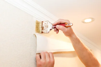 Pose de papier peint à Annebault — revêtements muraux et toiles de verre